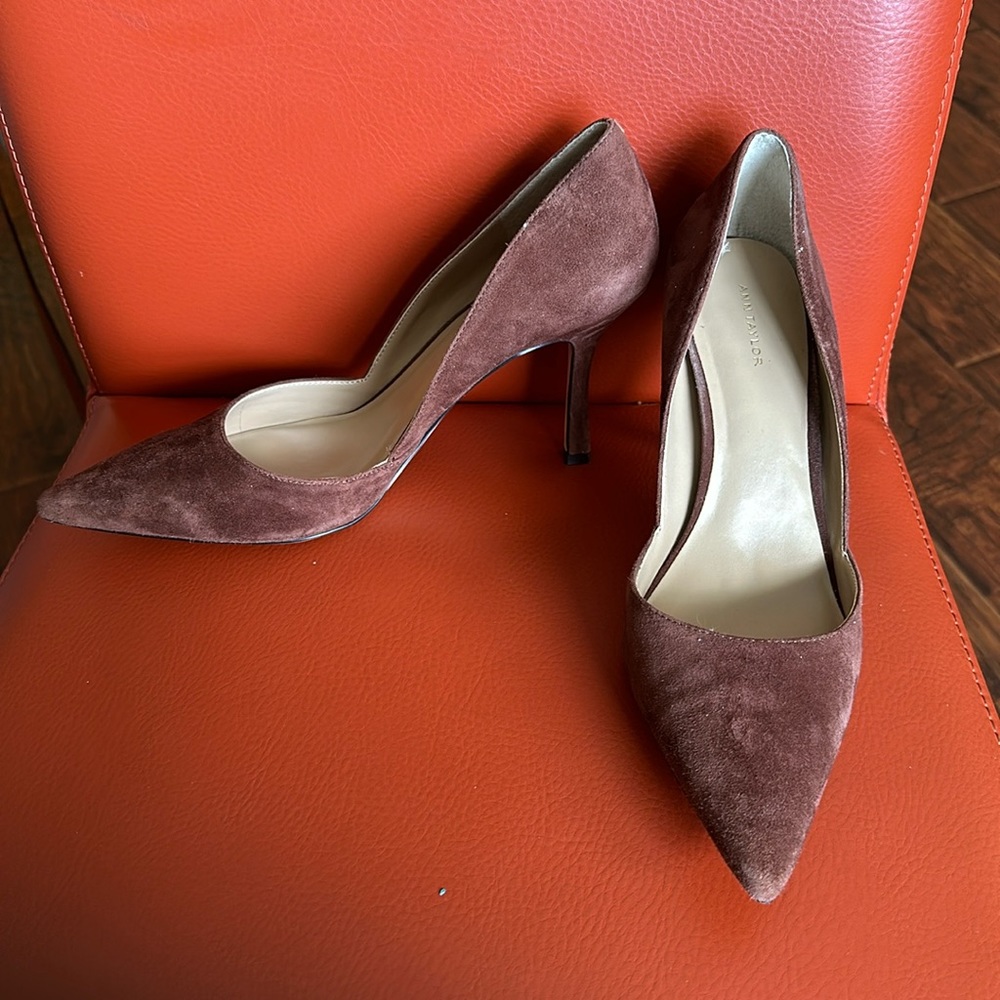 Make offer. Ann taylor suede heels